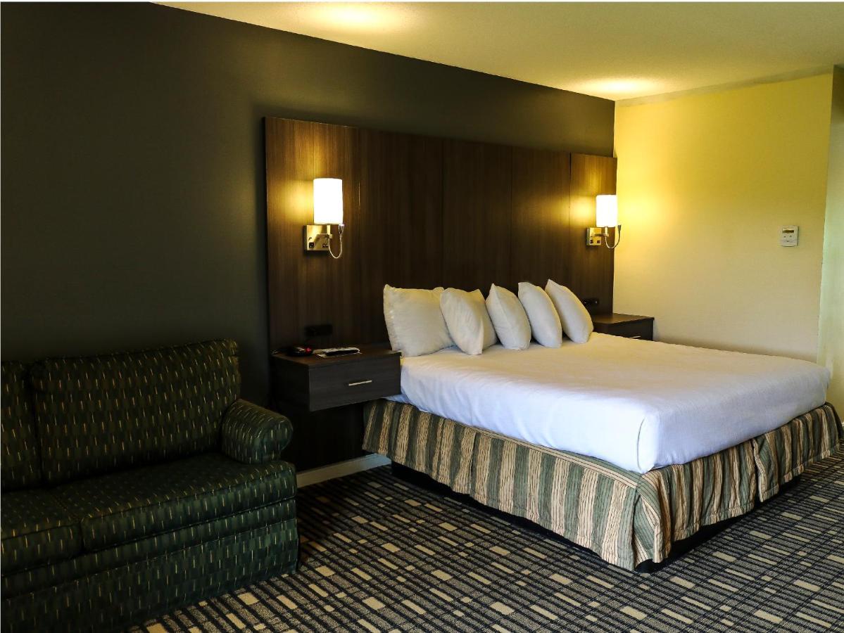 Fairbanks Inn เซนต์จอห์นสแบรี ภายนอก รูปภาพ