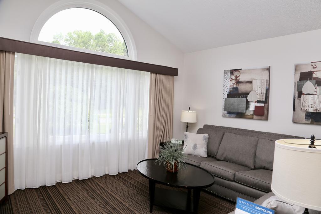 Fairbanks Inn เซนต์จอห์นสแบรี ภายนอก รูปภาพ